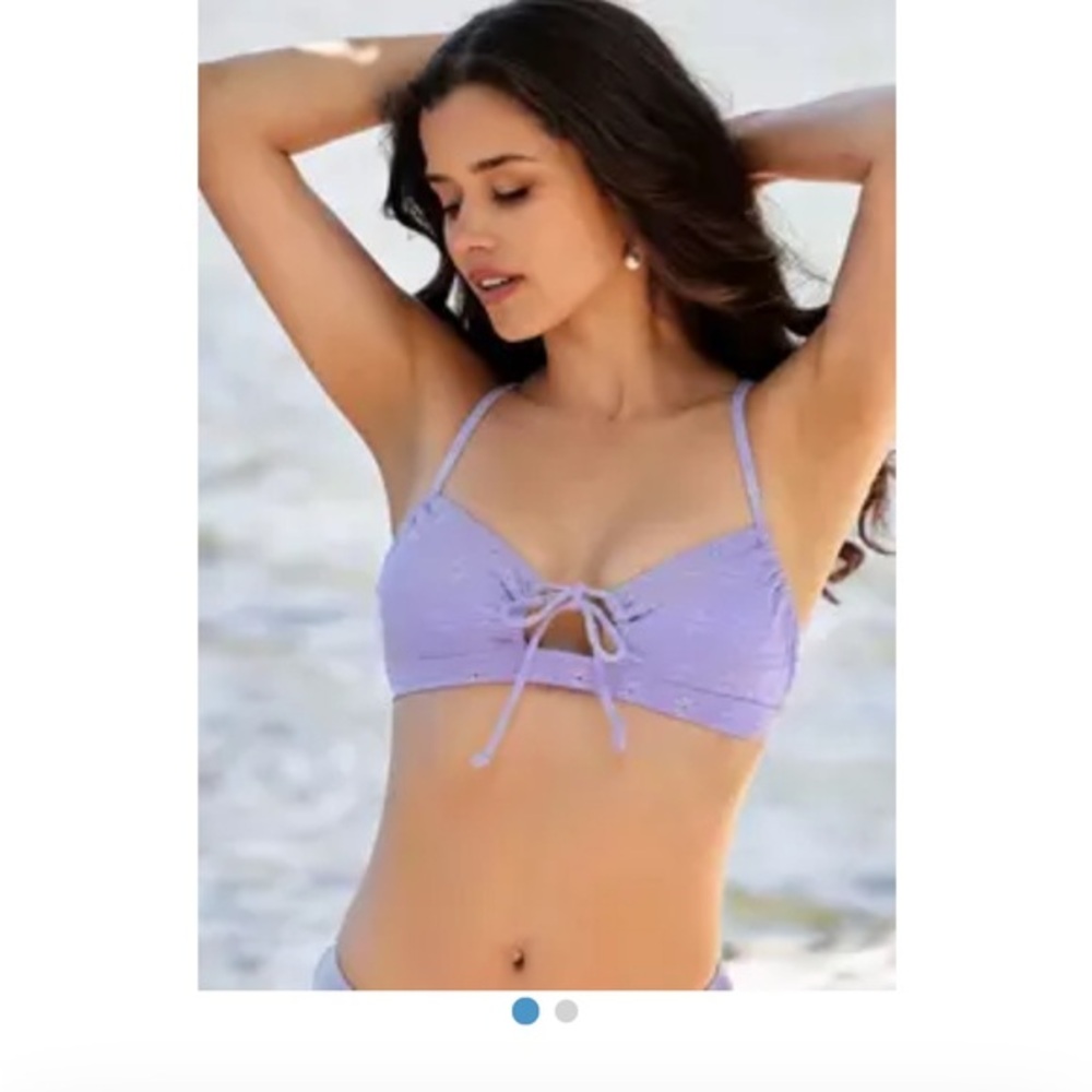 Daisy Eyelet Cinched Cutout Bikini Swim Top Size M